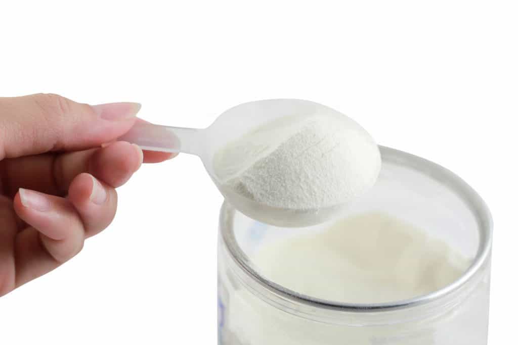 collagen powder and scoop