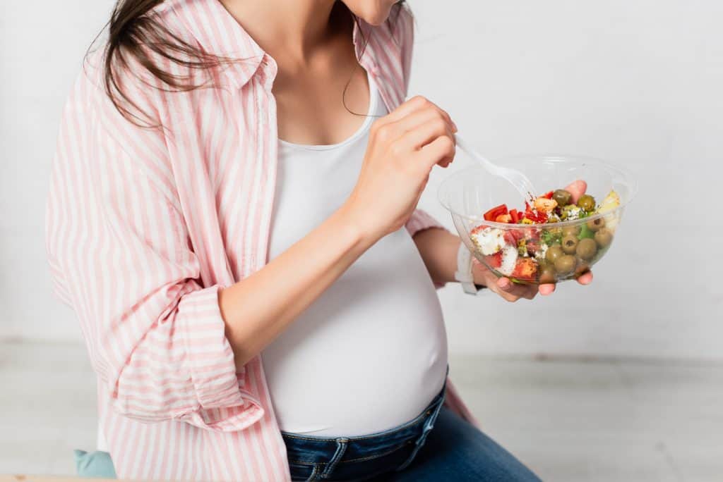 Should Pregnant Women Eat Salad? Complete Safety Guide - Baby Facts