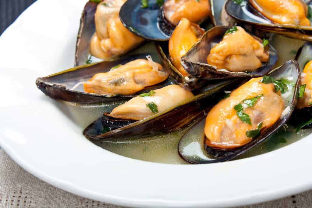 cooked mussels