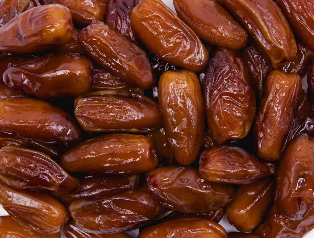 close-up picture of dried dates 